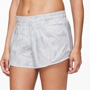 Lululemon Hotty Hot Short II Long 4" Mini Tropical Shadow Starlight Starlight